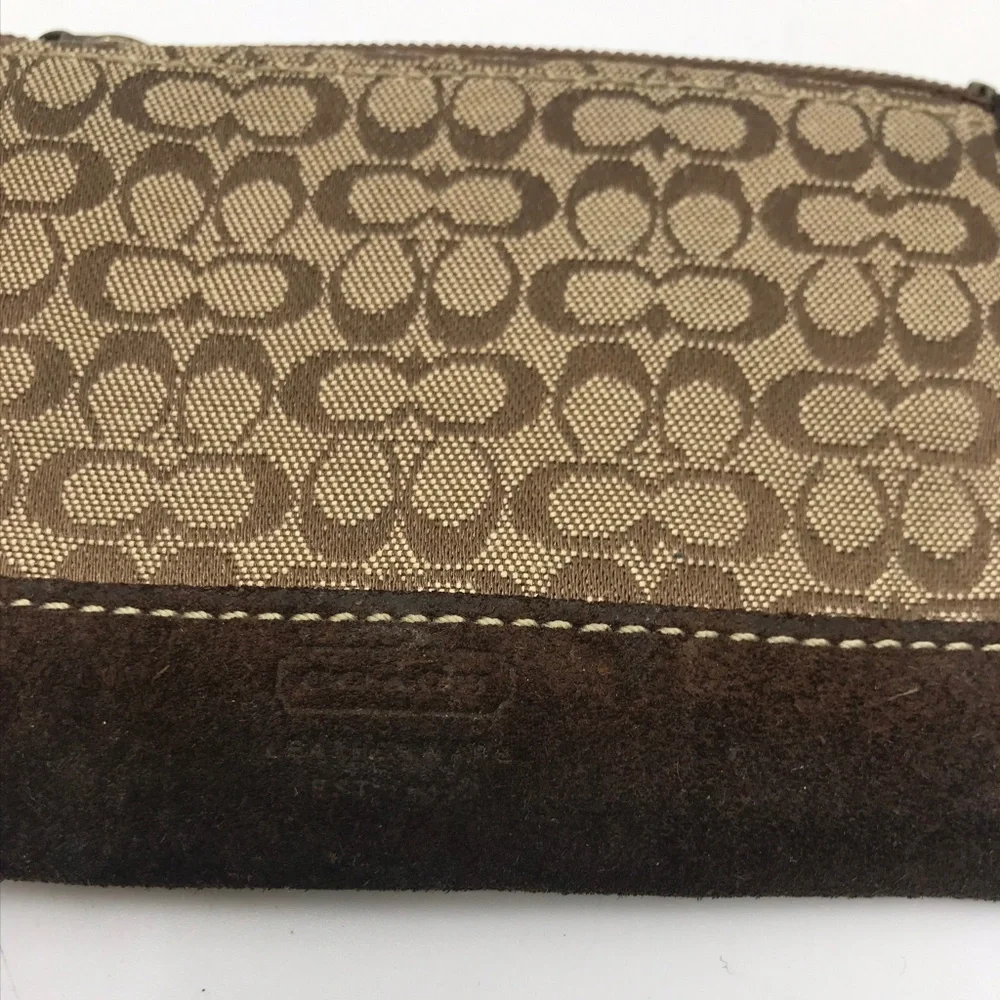 COACH Brown Tan Jacquard Design Wallet - Picture 2 of 4